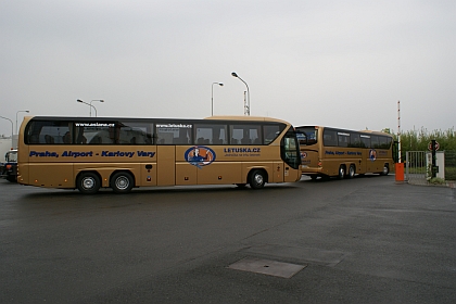 Flotilu společnosti Asiana  posilují dva autobusy Neoplan TOURLINER SHD L