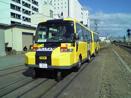 BUSportál SK: Malý autobus na koľajniciach