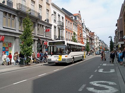 Pěší zóna a MHD - příklad z Belgie.