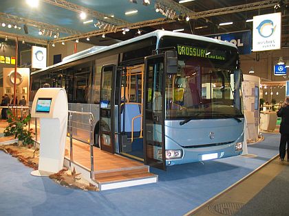Světová premiéra nového městského a meziměstského autobusu Crossway LE