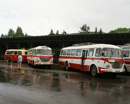 Postřehy z 8. setkání autobusů RTO Lešany 2007.