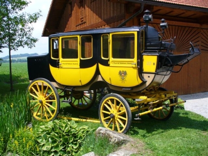 Rakouský Postbus slaví letos stoleté jubileum.