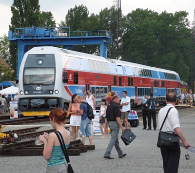 Prezentace firem oboru  Transportation ze ŠKODA HOLDING