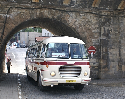 Autobus Škoda 706 RTO LUX společnosti Autobusy Karlovy Vary úspěšně