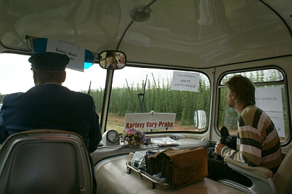 Autobus na nostalgické lince Praha - Karlovy Vary Florenc 13,30