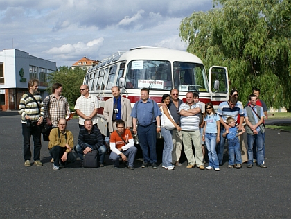 Autobus na nostalgické lince Praha - Karlovy Vary Florenc 13,30