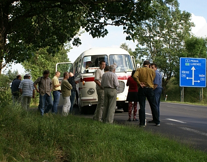 Autobus na nostalgické lince Praha - Karlovy Vary Florenc 13,30