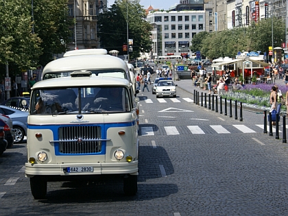 Vracíme se k 'velkým volantům' na Retro Prague: