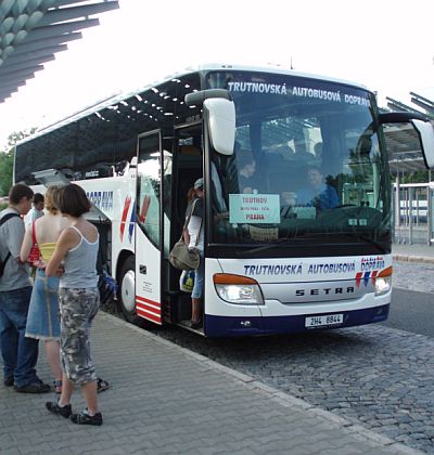 Od 10.6. můžete využít nové spojení Trutnova s krajským a hlavním městem.