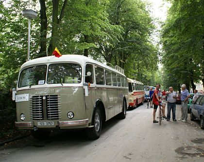 6.Zlatý bažant - fotoreportáž z prezentační akce historických užitkových vozidel