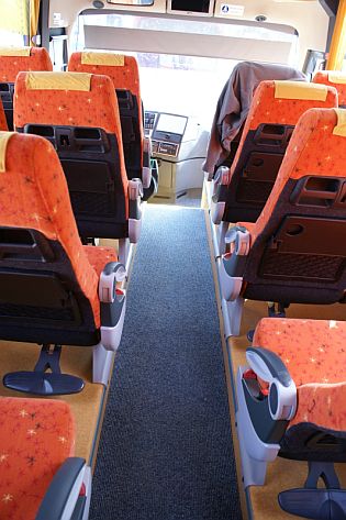 Novinka: Volvo B9R Elegance - španělská karosérie Sunsundegui.