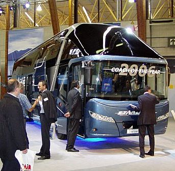 Autokar Volvo 9700 získal prestižní titul 'Coach of the Year 2008'. (CZ + EN)