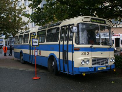 Autobusové záběry z regionálního veletrhu cestovního ruchu ITEP v Plzni.