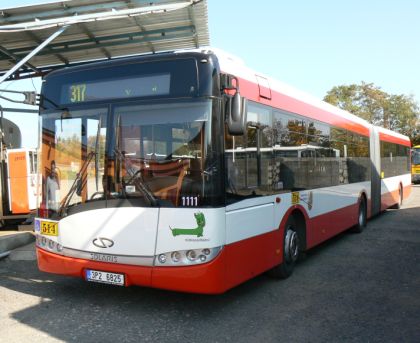 Kloubový autobus Solaris Urbino 18 Plzeňských městských dopravních podniků