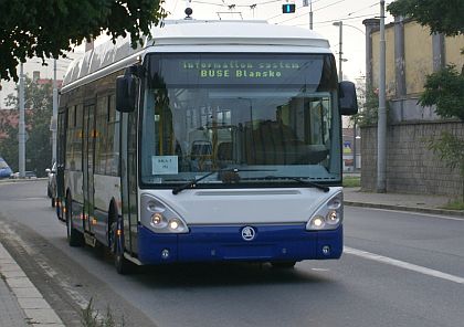Na návštěvě ve Škoda Electric u příležitosti expedice prvních tří trolejbusů