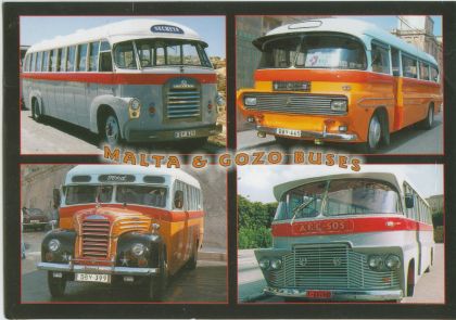 Autobusová pohlednice z Malty. Chvála České pošty.