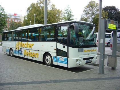 Hamburská autobusová přehlídka.
