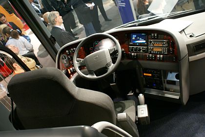 BUSWORLD 2007: *** Volvo 9700 - Coach of the Year 2008 ***