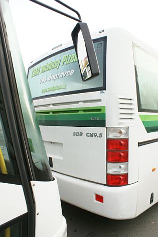 Zachytili jsme druhý autobus SOR CN 9.5 u ČSAD autobusy Plzeň.