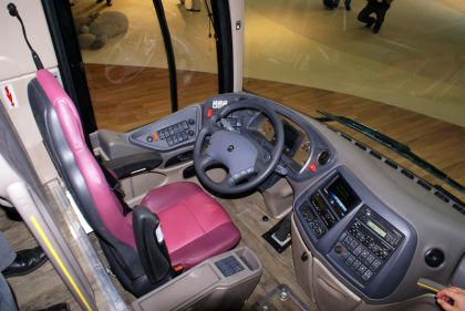 BUSworld 2007: Autokar Magelys z Irisbus Iveco.