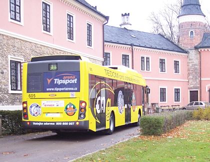 Slavnostní předání autobusu TEDOM na stlačený zemní plyn ČSAD Liberec.