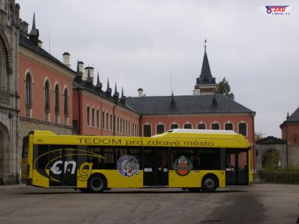 Slavnostní předání autobusu TEDOM na stlačený zemní plyn ČSAD Liberec.