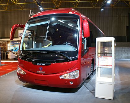 Premiérová Scania Irizar 'i4' trojbarevně: