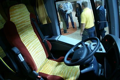 Titul od německých řidičů a řidiček &quot;Bester Bus 2007&quot;  pro Daimler Bus