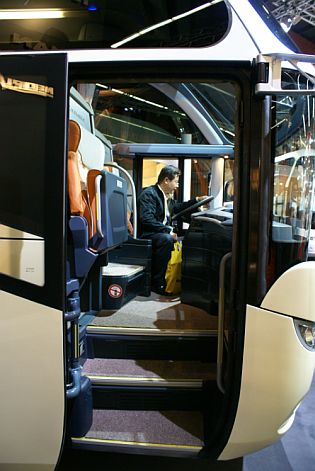 BUSWORLD 2007: NEOPLAN Starliner C, Tourliner, Trendliner ÜC a Cityliner C.