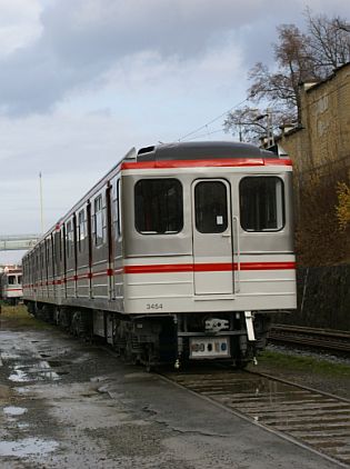 Jubilejní 100. tramvaj ŠKODA zamíří k zákazníkovi do DP hl. města Prahy.