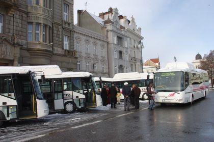 Dalších pět nových ekologických a bezbariérových autobusů CNG
