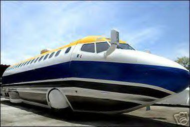 Vydražte si 'autobus' 727 Jet Limo.