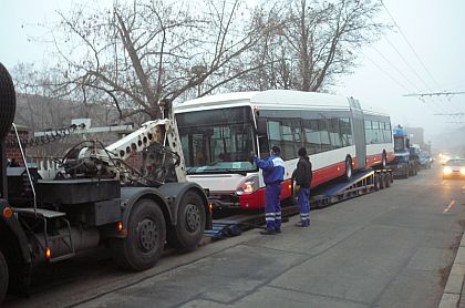 Škoda Electric expedovala první kloubové trolejbusy do Brna.
