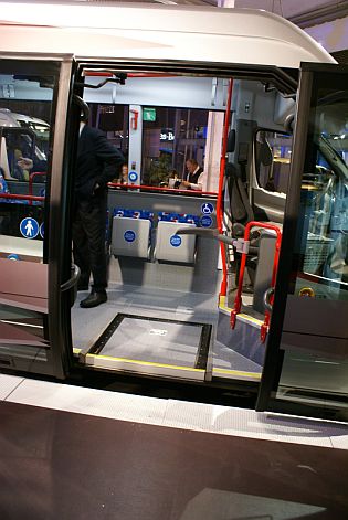 MOT 2007: Autobusová přehlídka Mercedes-Benz.