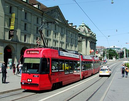 Systémy veřejné dopravy v Evropě: Švýcarsko 27.7.2007. Bern a La Chaux-de-Fonds.