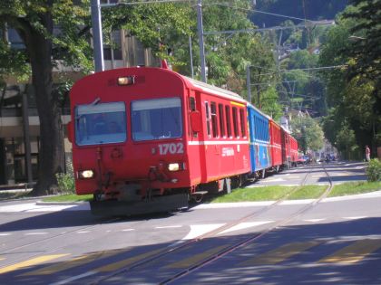 Systémy veřejné dopravy v Evropě:  Den osmý  (31.7.2007) -  přes Švýcarsko a