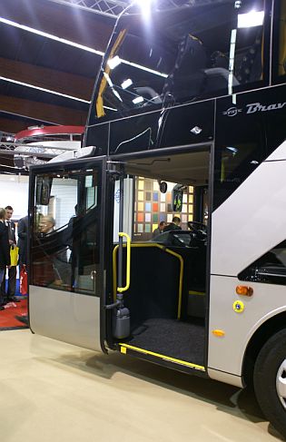 BUSWORLD 2007: Španělský nástavbář Ayats se v Česku uvedl do povědomí