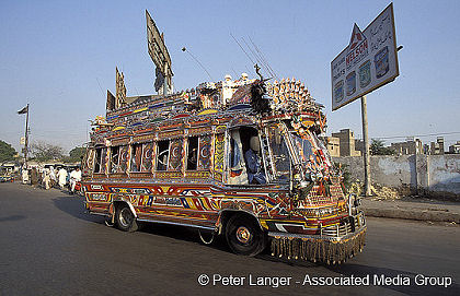 BUSportál SK: Fotky autobusov z Pakistanu.