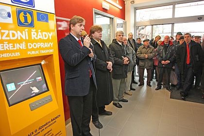 BUSmonitor: Vlašim otevřela moderní dopravní terminál.