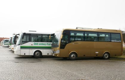 Redakce BUSportálu si vyzkoušela další midibus. Faceliftovaný Isuzu Turquoise