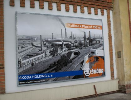 BUSportál se byl podívat na škodovácké billboardové leporelo v Plzni