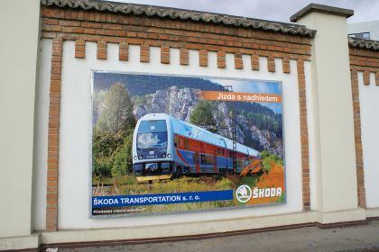 BUSportál se byl podívat na škodovácké billboardové leporelo v Plzni