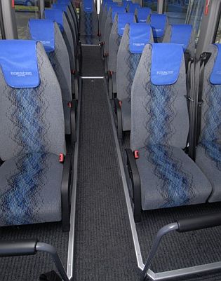 Minibus Volkswagen Crafter Bus z Porsche Brno,