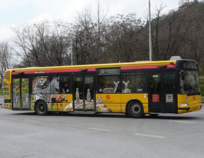 Nejen autobusový víkend v pražské hromadné dopravě v obrazech.