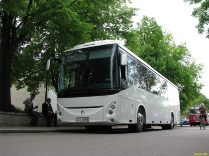 Z oslav 100 let od zavedení první autobusové linky v Čechách.