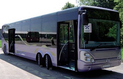 Našli jste na internetu: nový autobusový koncept Irisbusu Hynovis