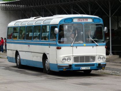 Lešany 2008. Přehlídka nejen autobusů RTO -