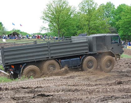 Lešany 2008: Tatra den a vojenská technika