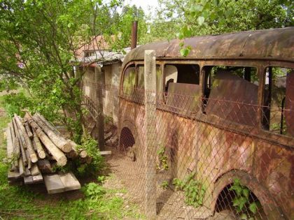 Záchranáři zachraňují nejen životy a  majetek, ale i autobusovou historii.