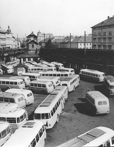 Rok 2008 je rokem autobusových jubilejí. Se 60. narozeninami